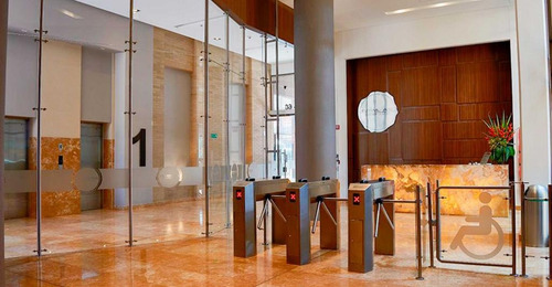Imagen 13 de 17 de Oficina En Venta En Bogotá Santa Bárbara
