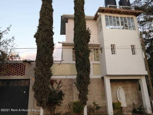 Venta Casa De Campo En Club Campestre De 6 Recamaras! Rahqro