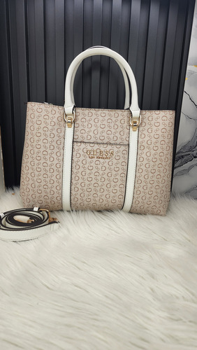 Bolsa Guess Sg959307 Nueva 100 % Original Con Etiqueta Beige Estampado Oro Beige