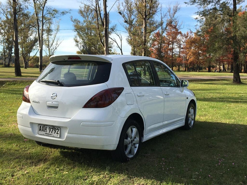 Nissan Tiida 1.8 Advance Sedan Mt 2012