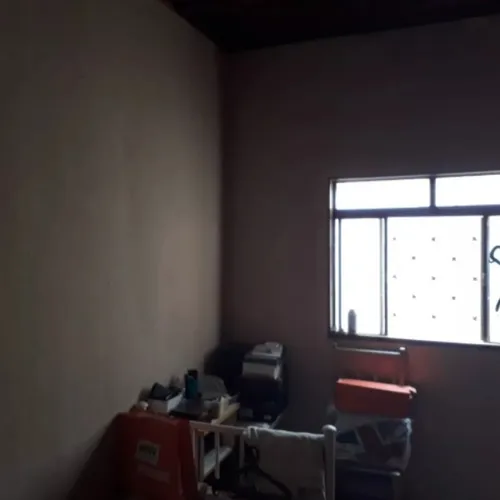 Casa Com 3 Dormitórios Próximo Ao Centro, Supermercado, Escola E Farmácia