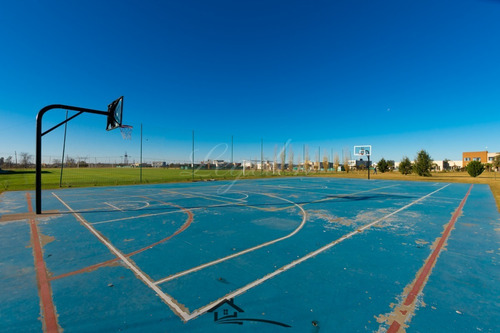 Imagen 12 de 28 de Excelente Lote Cerca Al Área Deportiva En El Barrio Privado