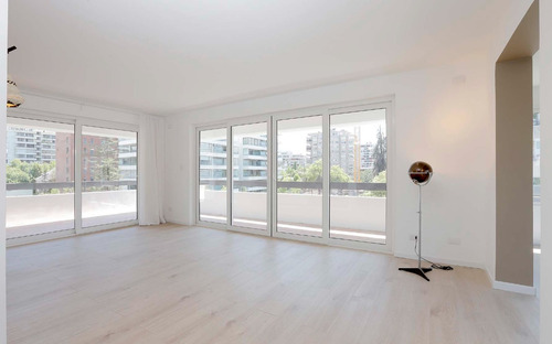 Remodelado Con Amplios Espacios Y Luz Del Oriente Y Norte 3d