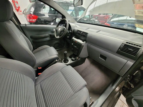 Volkswagen Suran 1.6 I Highline 80d