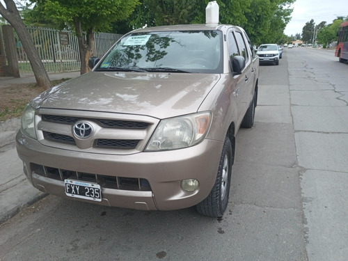 Imagen 1 de 10 de Toyota Hilux 2.5 D/c Dx 4x2