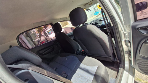 Fiat Uno 1.0 Attractive Flex 5p