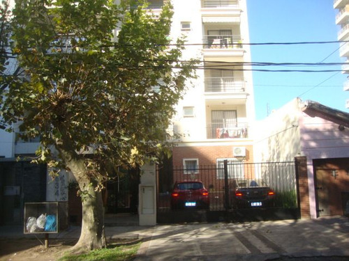 Departamento En Alquiler En Caseros