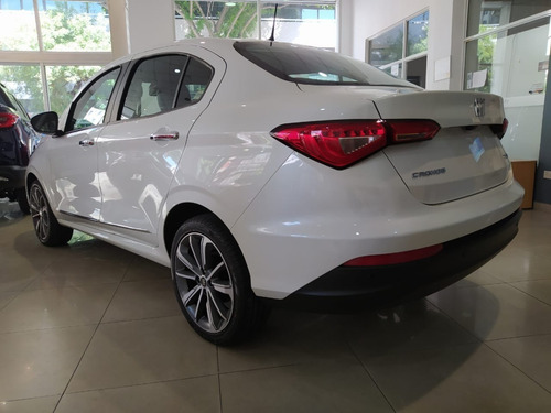 Imagen 2 de 15 de Fiat Cronos 1.8 16v Precision Pack Style 2022 Tr#3