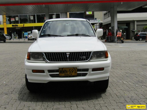 Mitsubishi Nativa Mt 3000cc 4*4