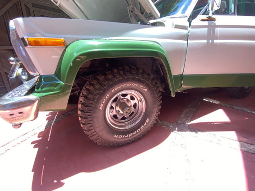 Pick Up Jeep J10 Honcho 1984 Automática 4x4