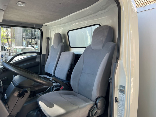 Isuzu Elf 400 K 2023