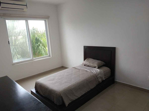 Imagen 9 de 12 de Venta De Departamento Frente De Plaza Las Américas