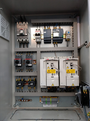 Imagen 3 de 9 de Electricista
