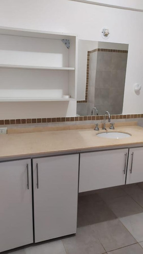 Imagen 3 de 12 de Hermoso Depto En Venta 1 Dorm Con Balcon Fructuoso Rivera 1075, Apto Credito, Recibe Vehiculo En Parte De Pago