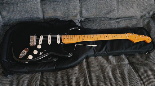 Fender Stratocaster 50s Vintera Ii Diestro Negro Maple (Usado)