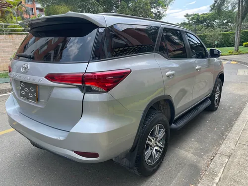 Toyota Fortuner 2.8l