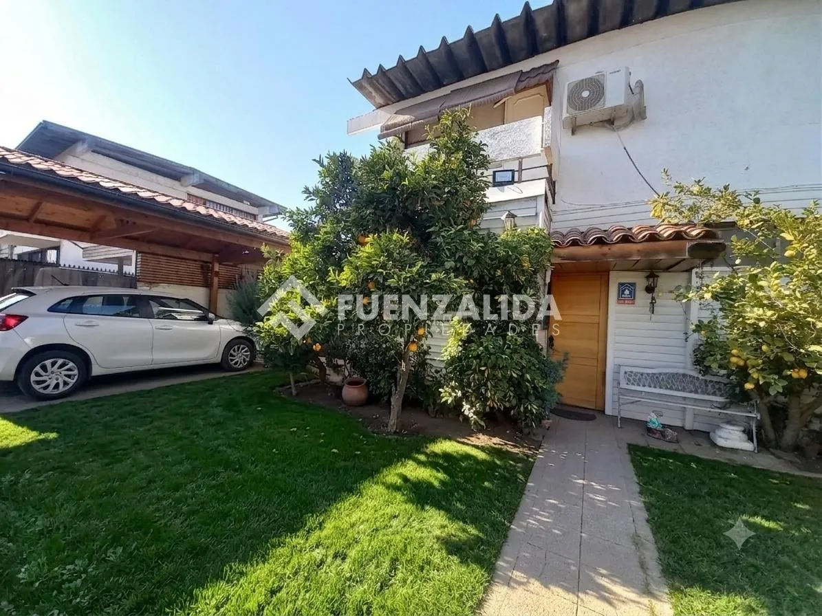 Imagen 1 de 30 de Casa En Venta De 4 Dorm. Remodelada, A Pasos Metro, En Ñuñoa