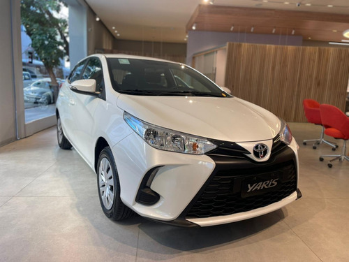 Toyota Yaris 1.5 107Cv Xs Cvt