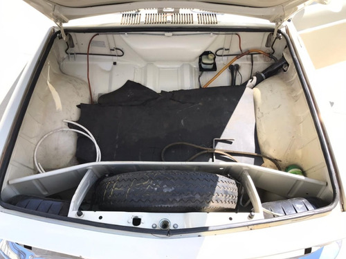 Imagem 9 de 10 de Volkswagen Vw Variant 1600 1.6 2p Branco Gasolina 1971