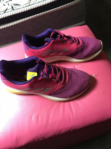 Tênis adidas Original Para Caminhada N° 38