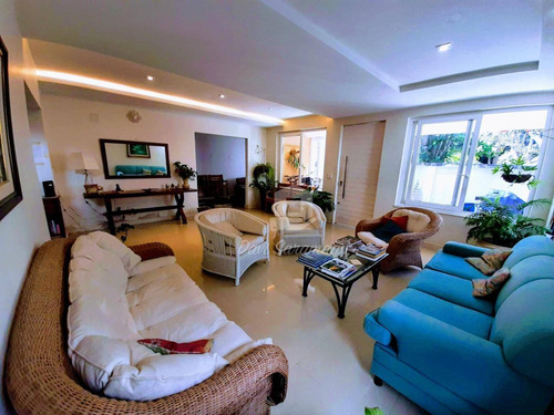 Imagem 2 de 30 de Casa Com 4 Dormitórios, Todos Suítes, Super Varandas, Vista Para O Mar De Itacoatiara, À Venda, 357 M² Por R$ 3.000.000 - Itacoatiara - Niterói/rj - Ca0382