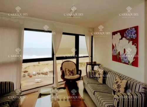 Apartamento De 3 Dormitorios En Alquiler En Playa Brava - Punta Del Este