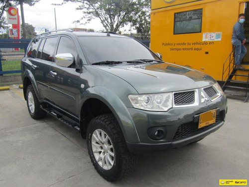 Mitsubishi Nativa 3.2l