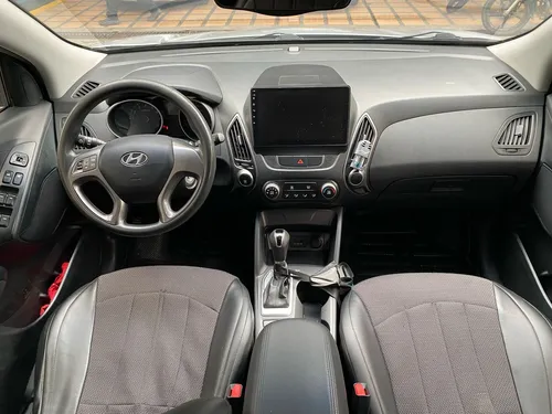 Hyundai TUCSON IX-35 2.4l