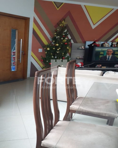 Imagem 5 de 30 de Linda Casa Terrea, Espaçosa, Confortável E Fino Acabamento Em Condomínio Fechado E Segurança 24 Horas. - Ca00146 - 69567613