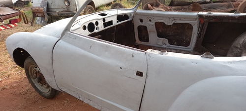 Imagem 12 de 15 de Vw Karmann Ghia Guia Carmannguia Dock Ok