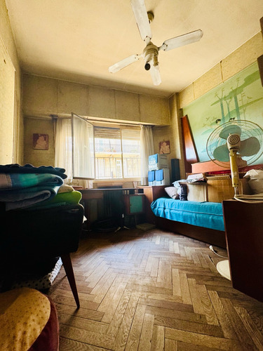 Departamento En Venta, Con Cocheras, A Reciclar!!! Recoleta.