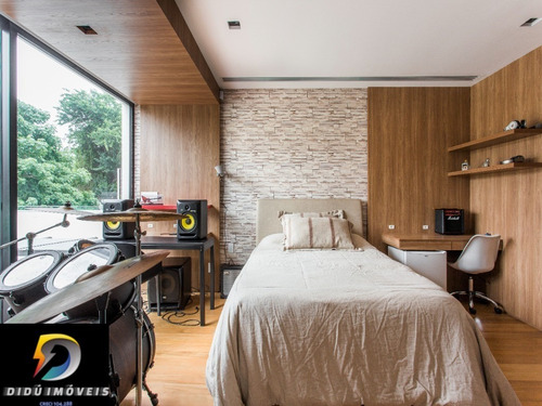 Imagem 24 de 30 de Casa Para Venda Com Projeto Do Arquiteto Leonardo Mancenido. Dispõe De Área Externa Com Paisagismo, Raia Climatizada E Salão De Jogos. - 0100969 - 69844795