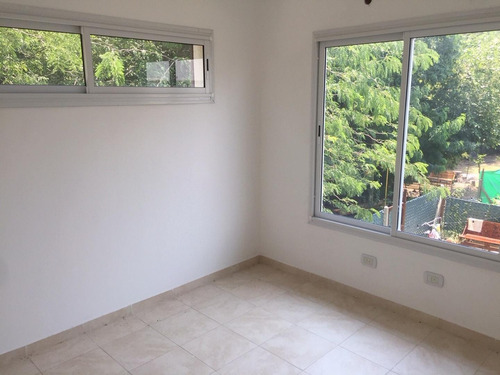 Imagen 21 de 27 de En Venta. Triplex Con Patio Y Cochera. San Miguel