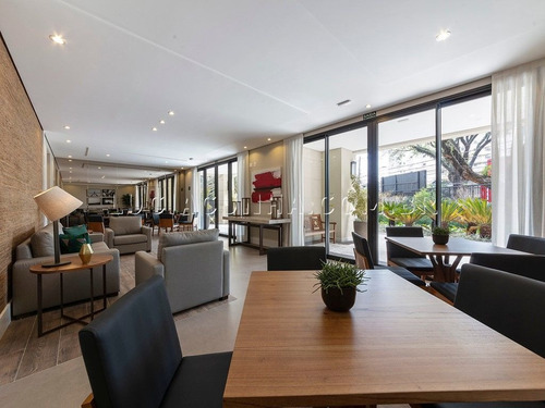Apartamento Alto Padrão À Venda Na Vila Mariana - 267 M², 4 Suítes, Varanda, Lavabo, 5 Vagas E Depósito - 179