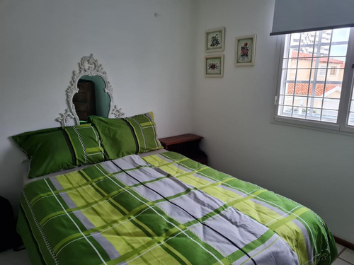 Apartamento Vacacional Res. La Marina Costa Azul Cerca Playa La Caracola Margarita