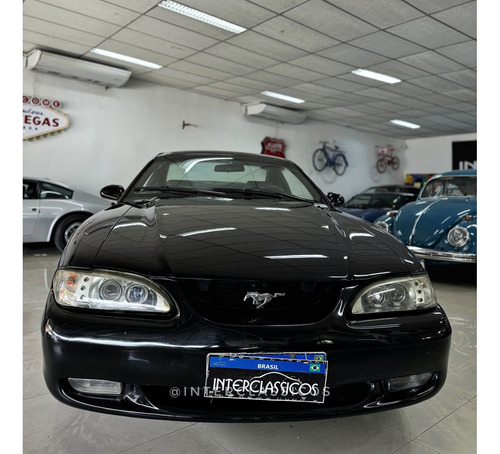 Ford Mustang 3.8 V6 Gasolina 2p Manual