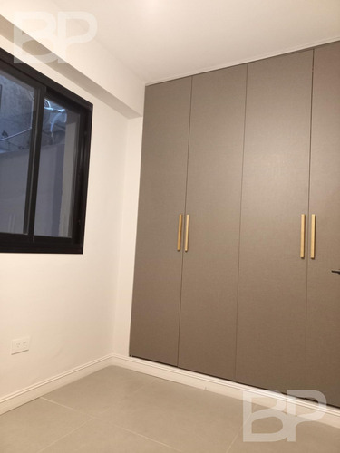 French 2360 - 5 Ambientes Con Patio - Reciclado - Recoleta