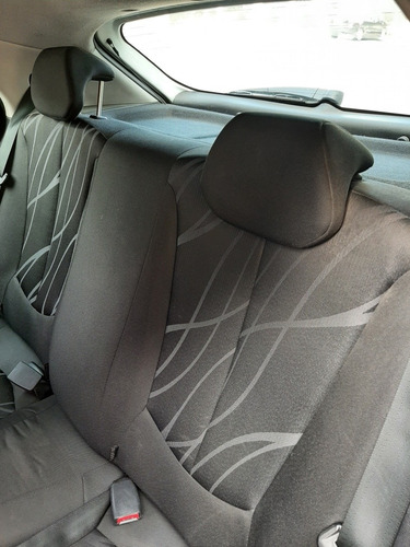 Imagem 13 de 13 de Hyundai Hb20 1.0 2014 Comfort 5p Manual Com Gnv 5 Geracao