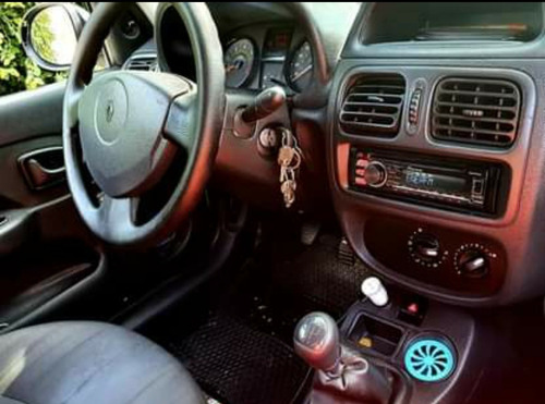 Imagem 12 de 15 de Renault Clio 2014 1.0 16v Authentique Hi-power 3p