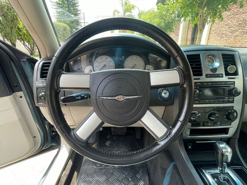 Imagen 12 de 15 de Chrysler 300c 2005