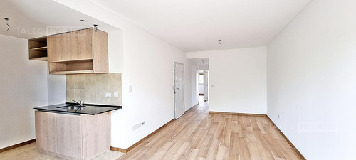 Imagen 29 de 30 de Departamento 3 Ambientes En Venta - La Lucila-vias/maipu