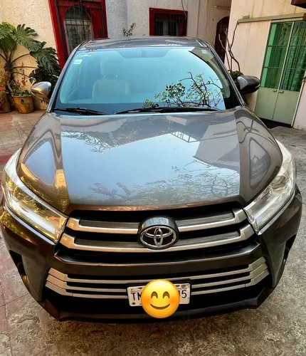 Toyota Highlander 3.5 Le At