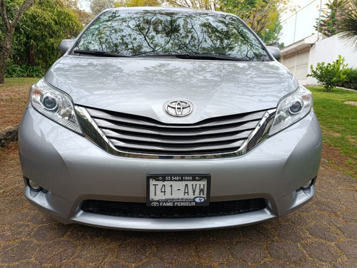 Toyota Sienna 3.5 Xle At