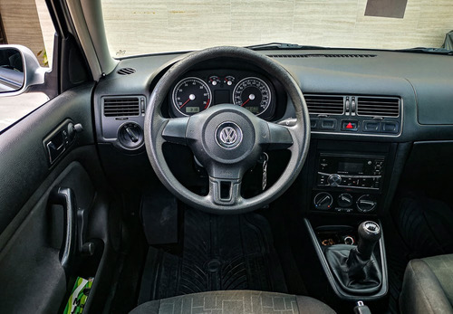 Imagen 14 de 15 de Volkswagen Jetta Clasico 2015