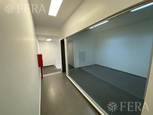 Imagen 16 de 30 de Venta Local Con Entidad Bancaria En General San Martin (30955)