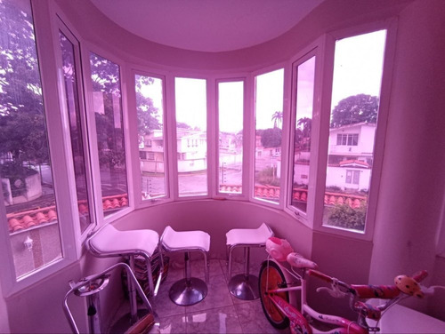 Imagen 24 de 28 de Fernando Guerrero Vende Casa-quinta De Esquina En Urb. La Viña