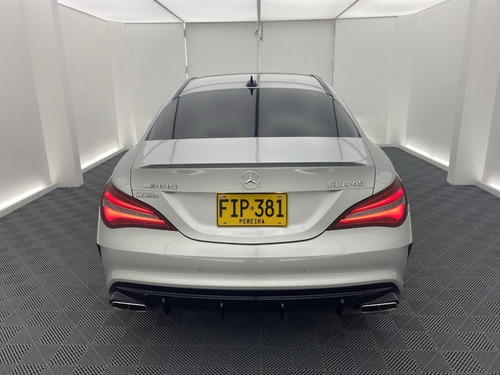 Imagen 11 de 25 de Mercedes Benz Cla 45 Amg A Matic 2.0