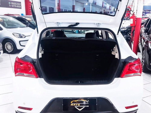 Chevrolet Onix 1.4 MPFI LTZ 8V