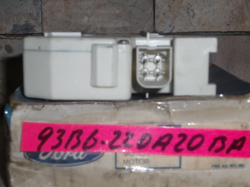 Solenoide Cerradura Puerta Fiesta 98-02 Ka 4 Pines