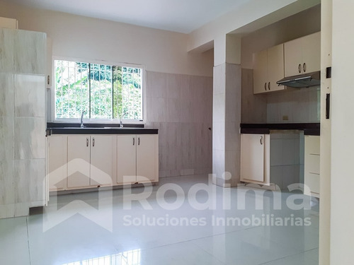 Imagen 4 de 11 de Apartamento En La Candelaria, Alquiler